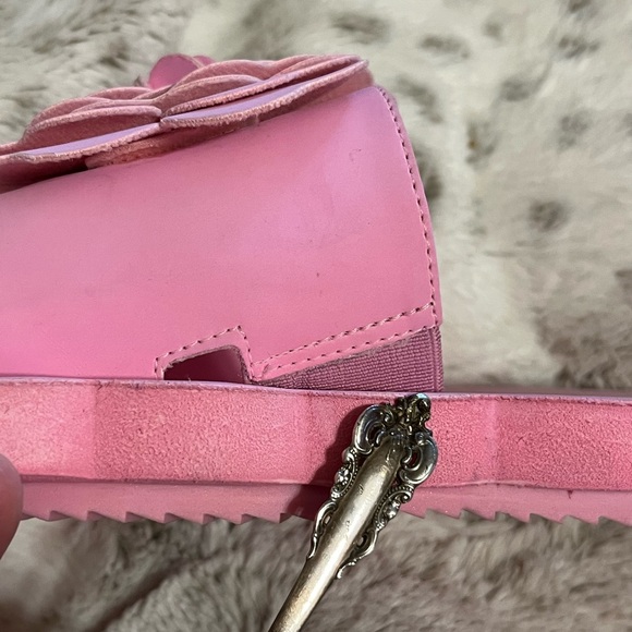 NWOT FARM Rio Petal Pink Flower Cloud Slide Sandal Slip on Flip flops Sz 11 XL - Picture 11 of 12